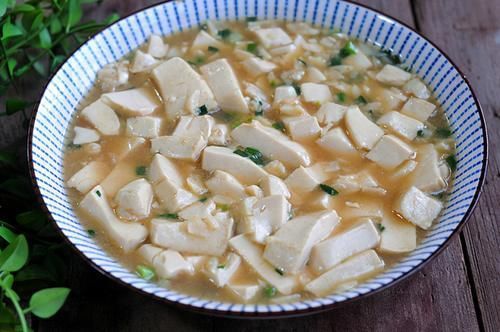 蚝油豆腐|高蛋白、低脂肪，冬天这菜别错过，1块钱1个，嫩滑入味比肉香！