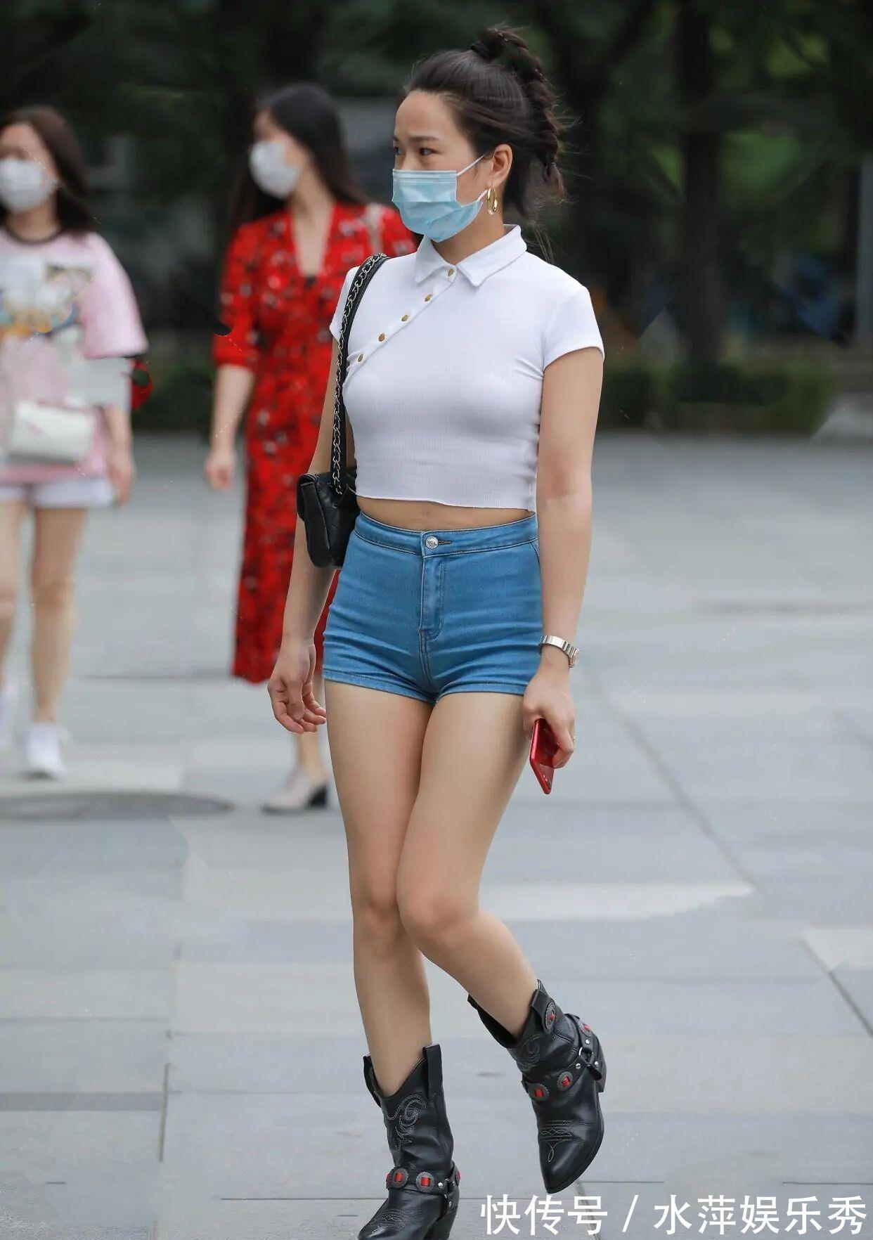 马丁靴|牛仔短裤不好穿？备好这“2双鞋”，简单时髦又不累脚！