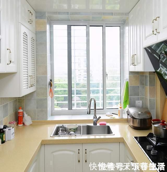 邻居|邻居69㎡小家：功能齐全优雅有格调，阳台设计真巧妙，太温馨了！