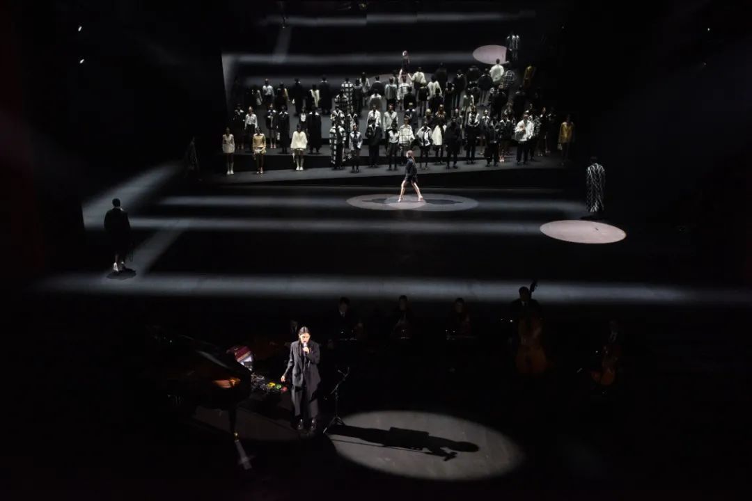 重塑浪漫根基 Valentino的解读不止一种