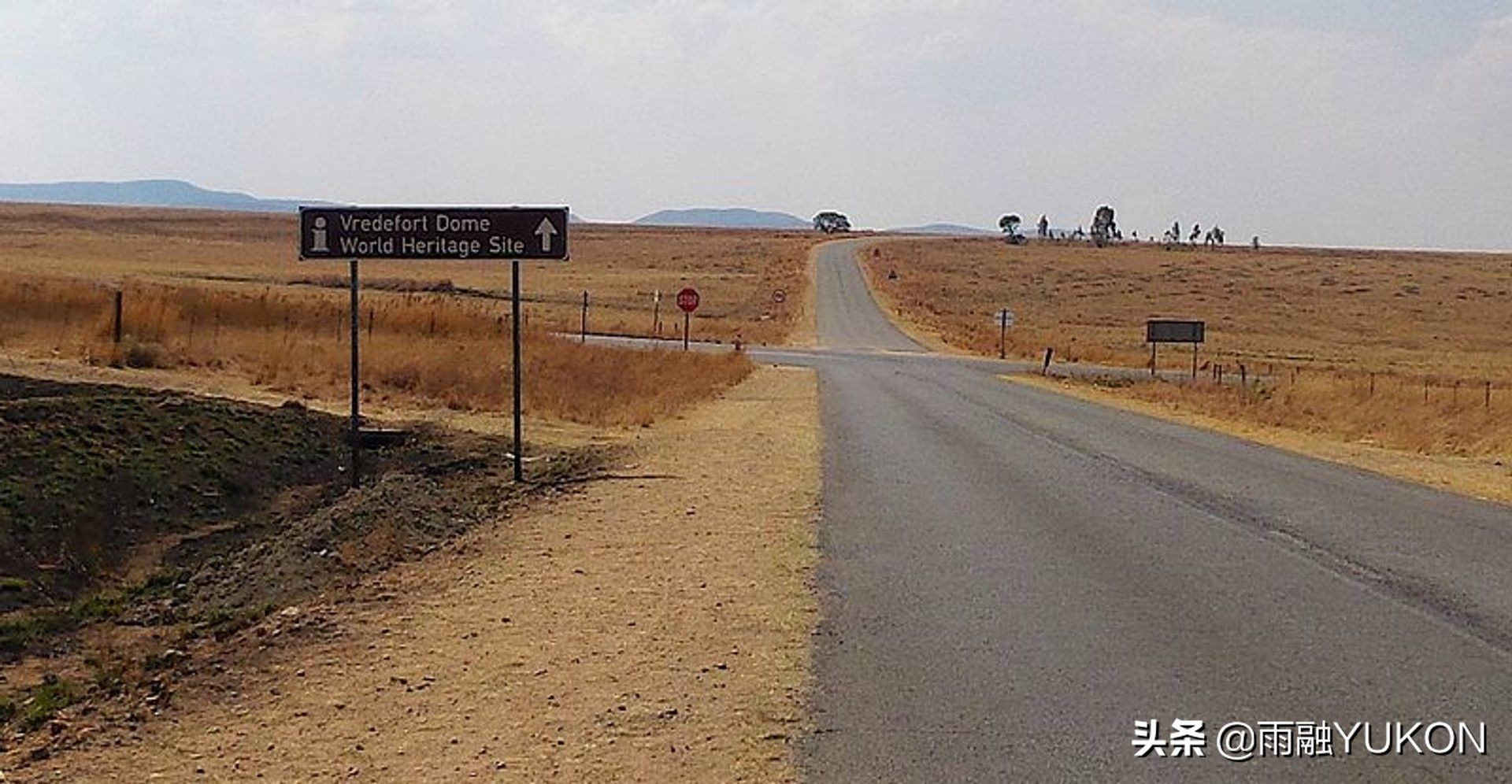 全球第一大陨石坑：直径达30万米，却一直到1990年才被人类发现