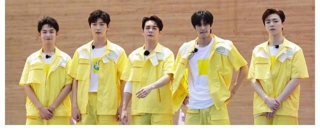 官宣定档|《哥哥2》官宣定档,吴奇隆王耀庆维嘉回归,其余嘉宾全被替换!