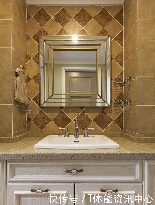 设计师|开门即见厅他家经设计师一改,轻松拥有大宅独立玄关!