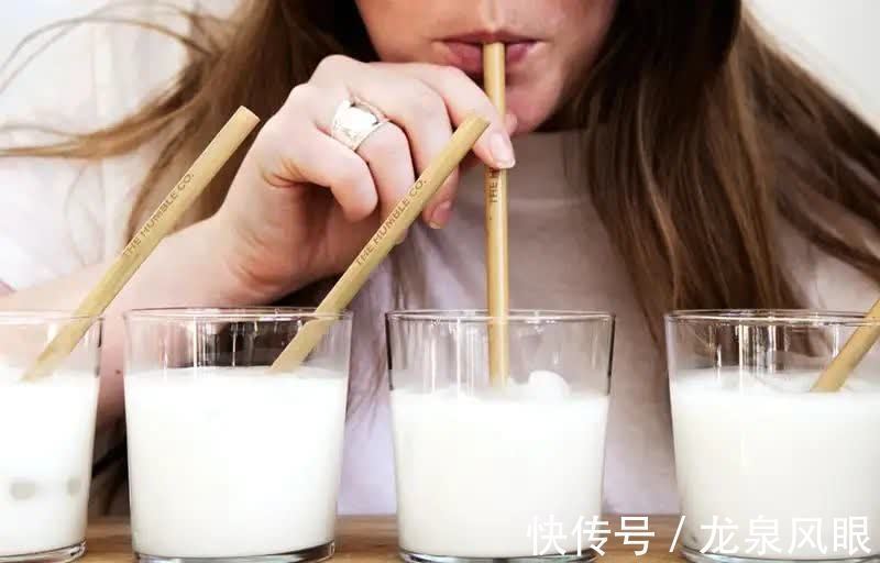 营养价值|牛奶和酸奶,到底哪个更补钙?哪个营养价值更高?这文讲明白了