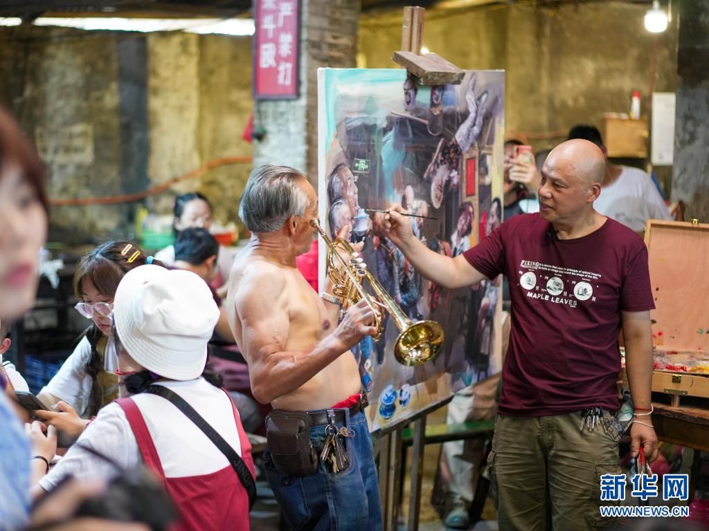 四川美术学院|重庆交通茶馆：一位画家眼中的人间万象