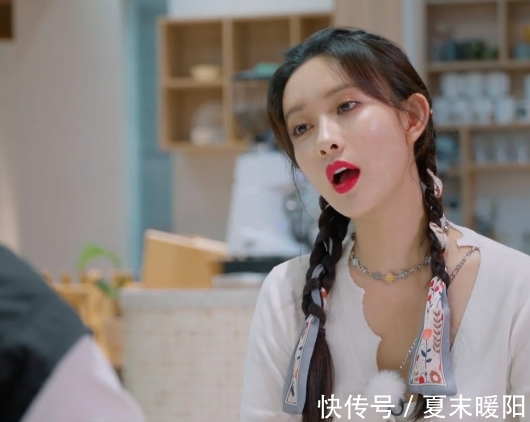 孟子义遇上耿直相亲对象,气氛看似冷清,实则两人是“推拉”高手