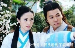 对联$才女出一对联嘲笑和尚, 和尚随口对出下联, 便让才女气得脸红