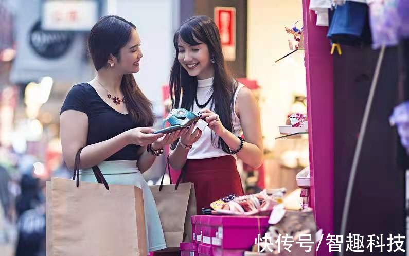 大牌|大牌比白牌还便宜？唯品会便宜的秘密，终于被业内人士揭开