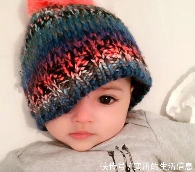 小碰|“妈妈别给我睡扁头”,为何老一辈坚持给娃睡扁头,真的很毁颜值!