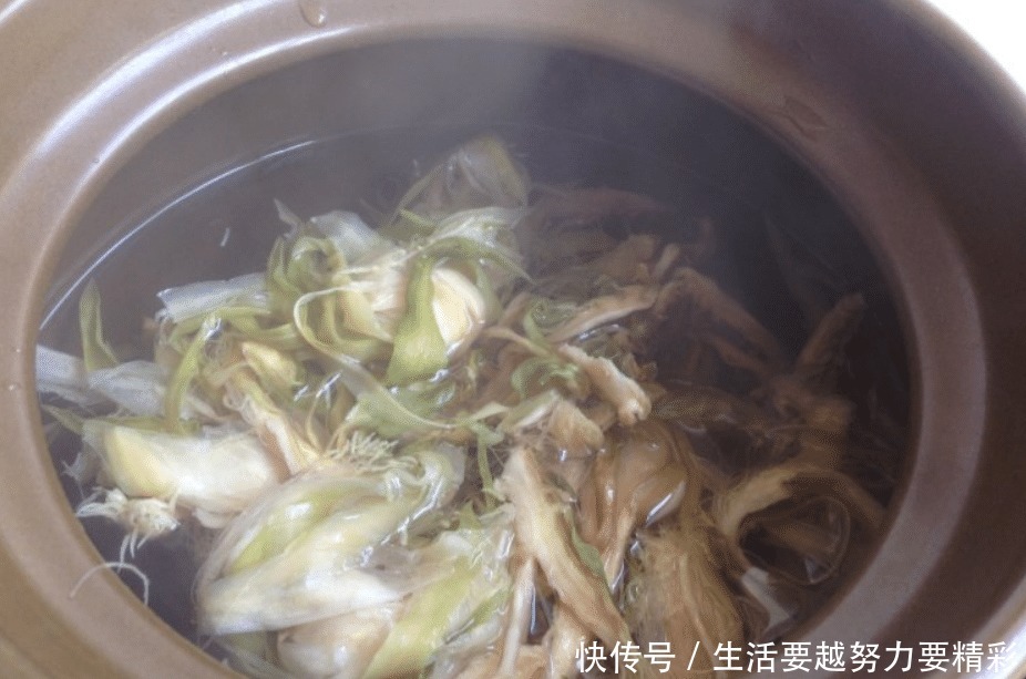 咳嗽|天冷了,鸡汤鸭汤不如它,上锅煮一煮,咳嗽不咳,家人都爱喝