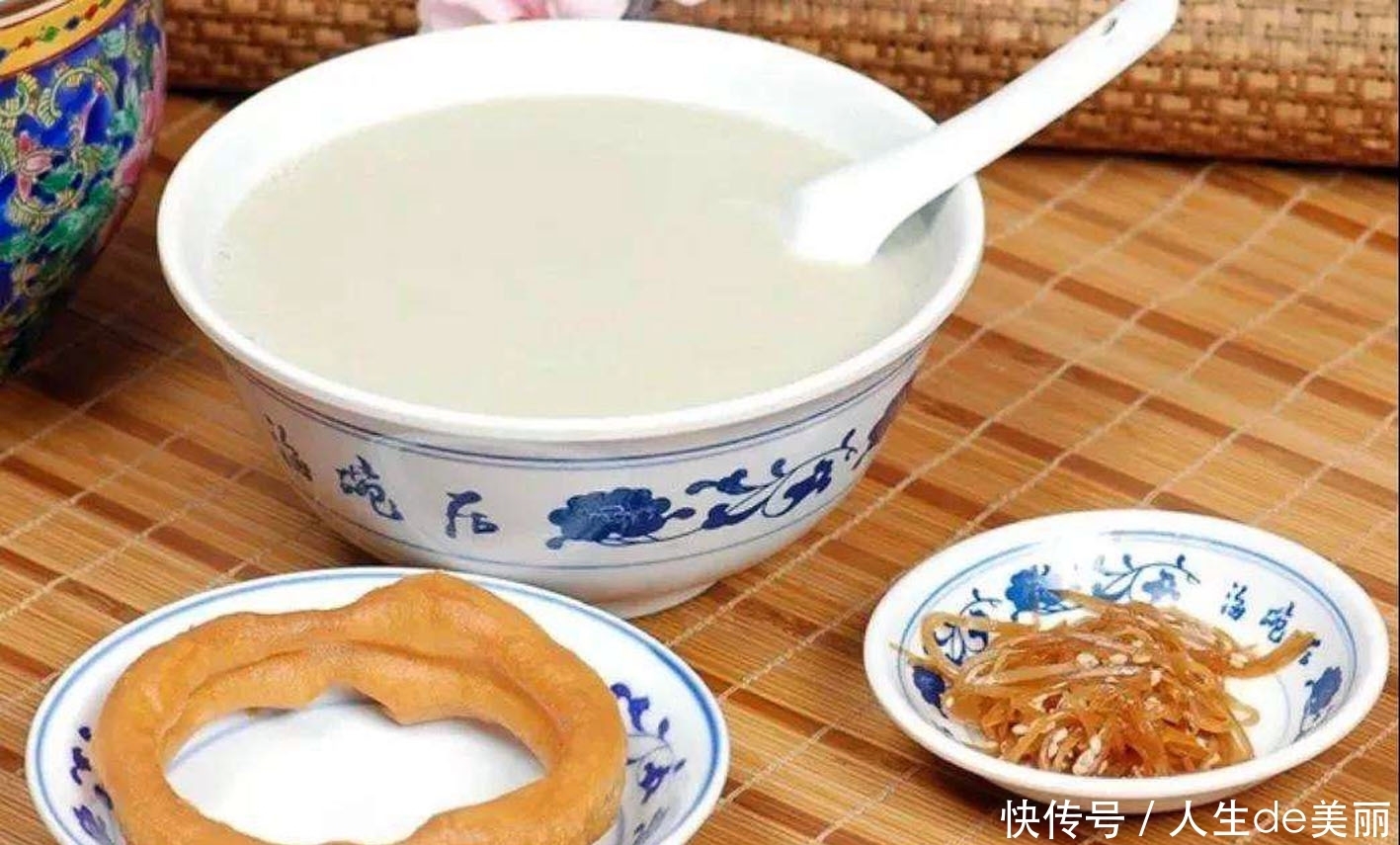 中国|中国最“尴尬”的6种早餐,本地人当“宝”,外地人不会吃第二口