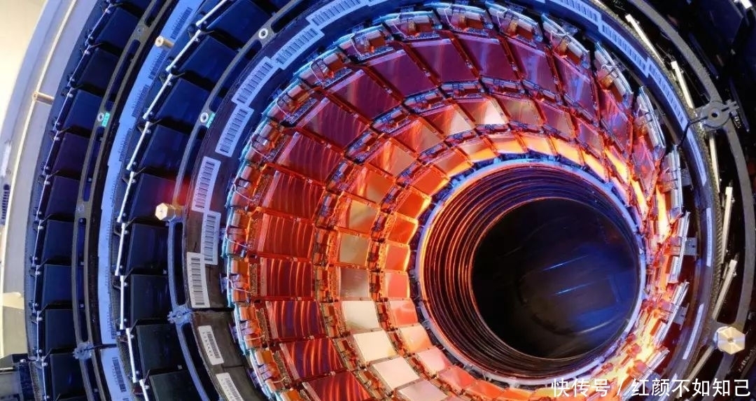 发明用大型强子对撞机捕获暗物质粒子的方法!