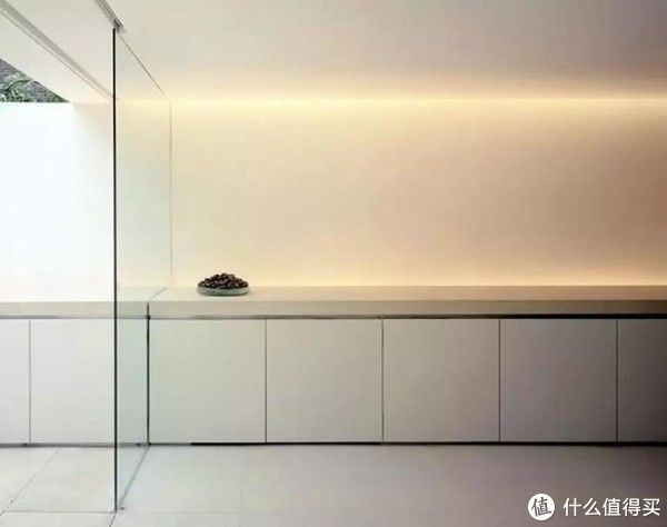 极简主义|真正的极简风绝不是穷设计，比豪华装更费钱，细节材质都是一绝
