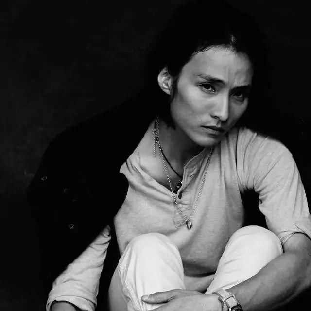 李明蔚|加油!37岁前TVB艺员积极对抗末期癌症,获女友支持,曾被称剩半年命