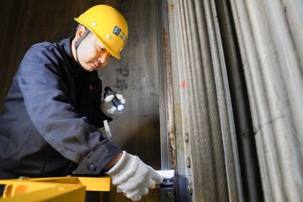 胡师傅|贵州唯一！宏立城电梯维保益美达荣获“全国电梯行业维保50强企业”