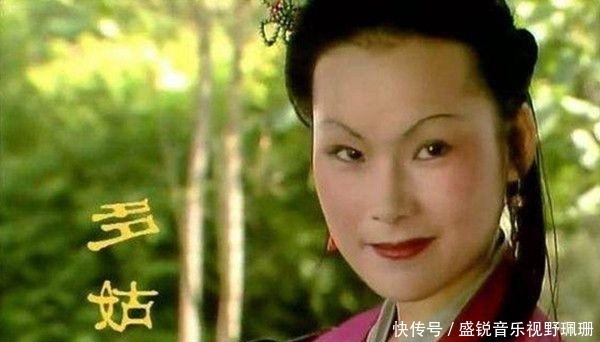 贾琏有一个爱好,注定了平儿不能被扶正!
