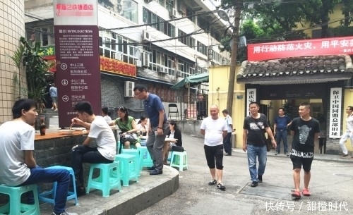 这家|这家面馆牛:开业20年,生意火爆,不开分店,徒弟却开店上千家