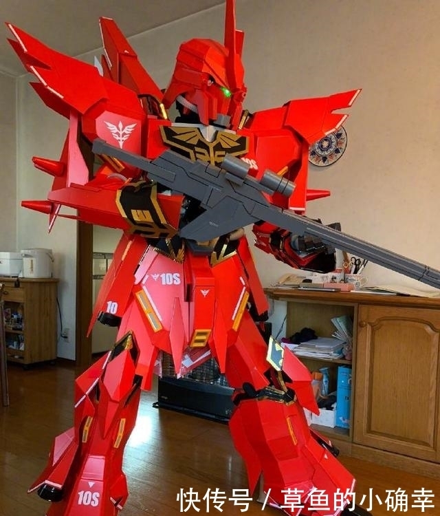 周邊硬核|機動戰士高達周邊硬核cos,吉恩號創意十足