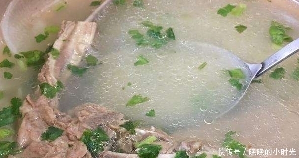 萝卜羊肉汤|它是羊肉“最忌讳”的香料,放了它羊肉就白炖了,大部分人都不懂