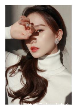 terry|打造仙气必收的造光神器!高光用的好,不做医美也能拥有水光肌