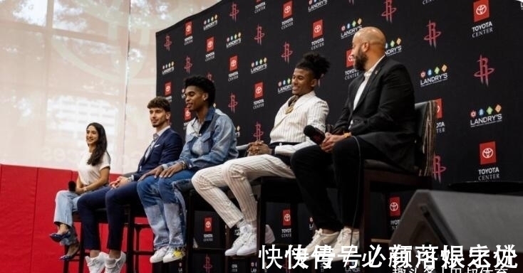 哈登|他必将成霍勒迪!斯通点名19岁哈登,火箭培养新第六人