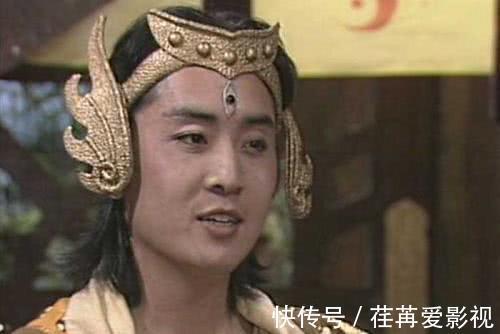 三圣皇&跟鸿钧老祖打成平手的神仙不超过两个?三圣皇让他落荒而逃!