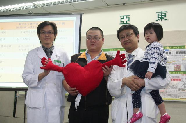 就诊|孩子发烧去医院,排队排到800多号,曾经家长的冲动换来儿科无人