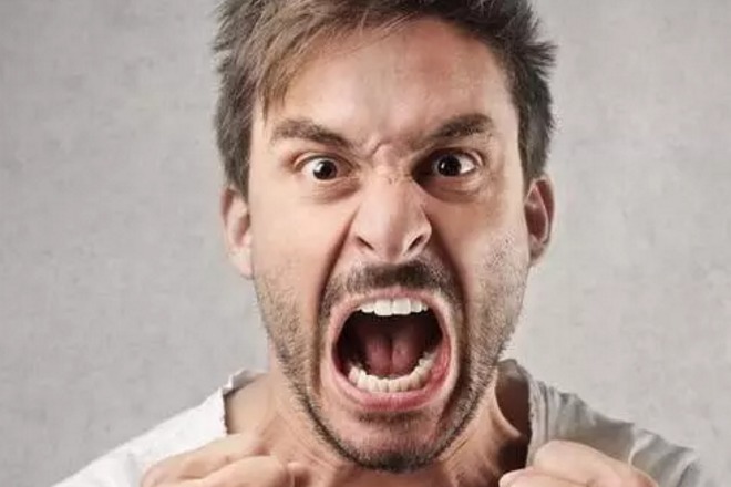 甲状腺|再三提醒甲状腺“癌变”时，身体会有3个异常，早治疗早痊愈