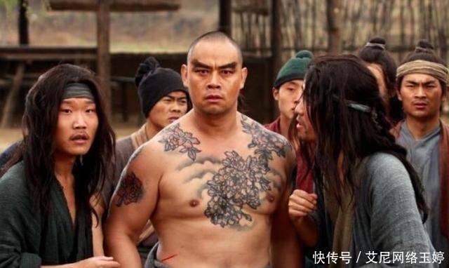 武松|细数梁山一百单八将,武功超过武松的屈指可数,仅有四个人