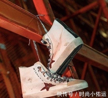 goose 疫情杀死高跟鞋?Jimmy Choo、红底鞋等精品鞋怎样做危机处理?