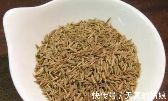 黄疸|准妈妈在怀孕期间, 少吃3种食物, 能减少宝宝出现“黄疸”的几率!