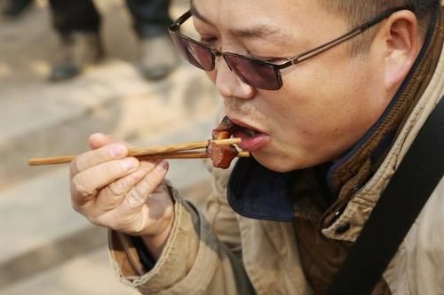 吃肉|血糖高不能吃肉？医生提醒：3种肉有助于控糖，2种肉易升糖