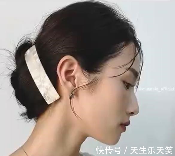 彩妆师 眉毛总是画不对称彩妆师秘籍五分钟拯救你的妆容!