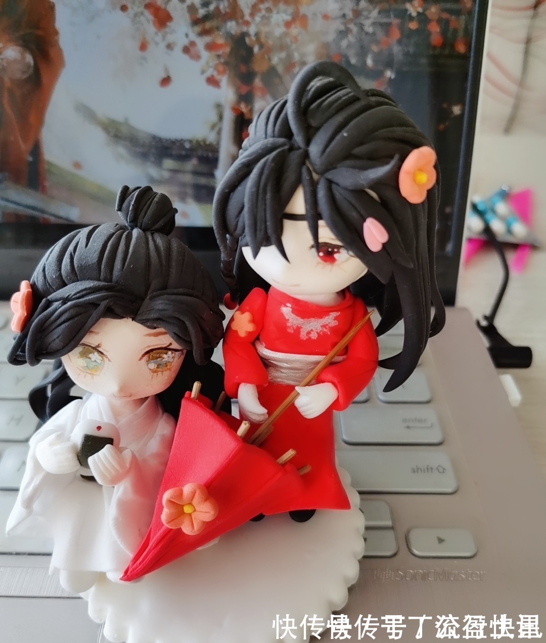 超轻粘土|大佬用“泥巴”捏出漫画版花城,手艺分女娲娘娘一半可好