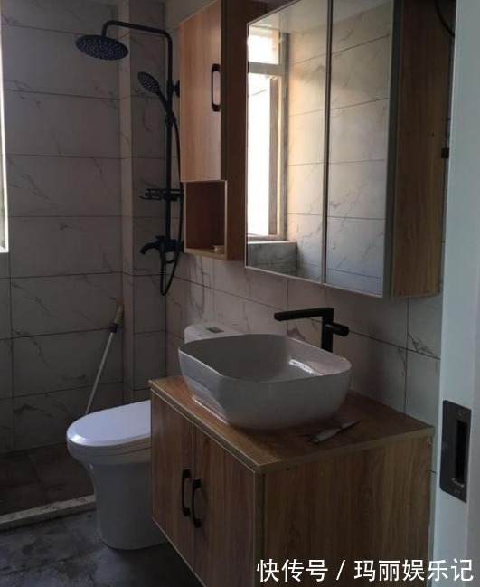 橱柜|爆改40平米残破小屋,不奢华高档,但舒适漂亮,一个人住也很幸福