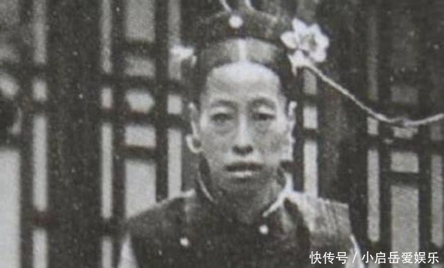女人|镜头下的晚清贵族女人:图一溥仪的美艳乳母,图五是最真实的珍妃