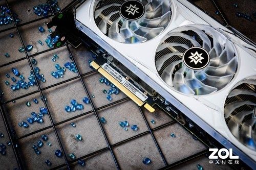 影驰|二次元随心选 影驰RTX 3080 Ti 星曜OC美图