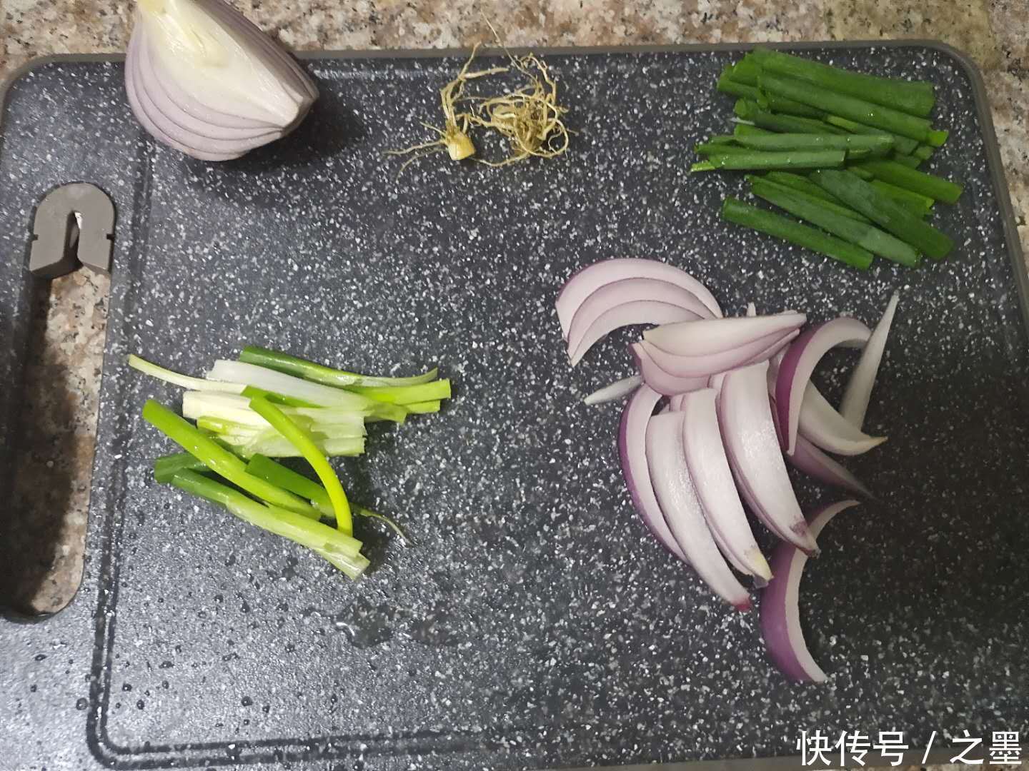 拌面|之墨一人食系列之(葱油拌面)