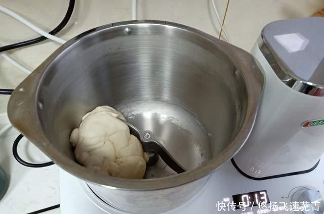 小时|热乎乎的肉包子,懒人做法真快呀,1小时就能吃,太幸福了