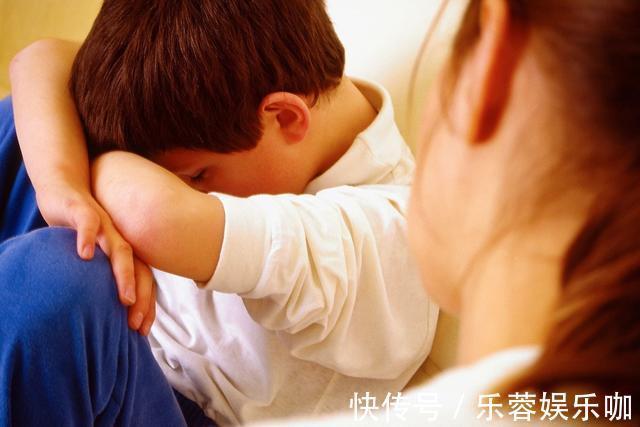 李玫瑾|李玫瑾:养男孩,家长一定要坚持五个原则,儿子未来阳光有担当!