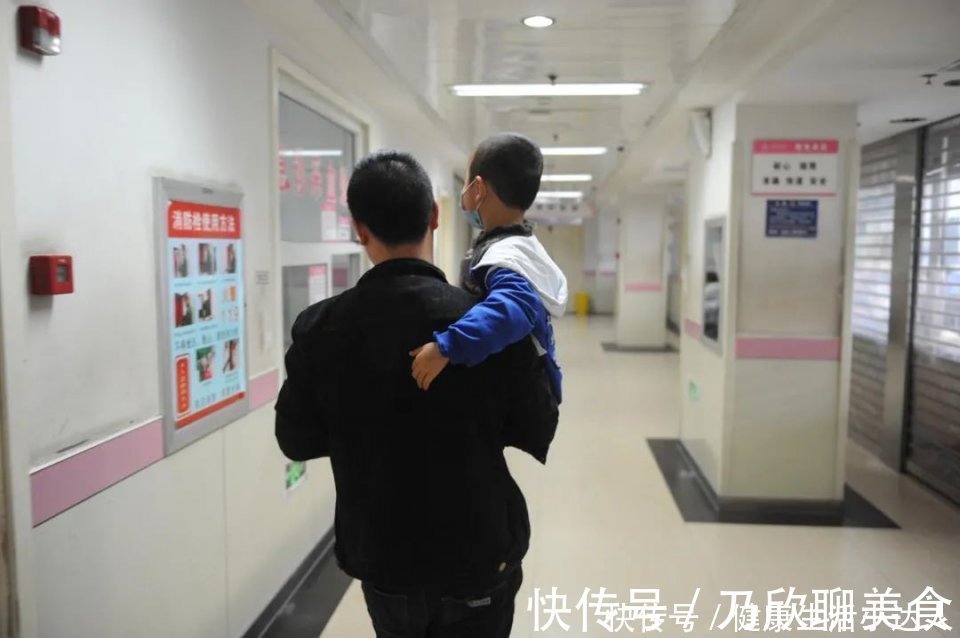 虾皮鸡蛋羹|小男孩一天抽搐二十几次,颅内取出9厘米寄生虫,无知母亲惹的祸