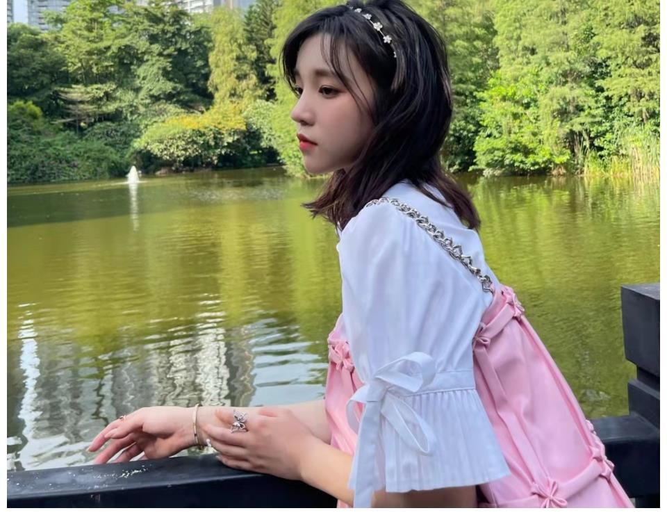 哪儿个女孩儿不怕虫?“虎妞”宋雨琦:我直接吃活的!