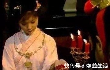 夫妻&薛宝钗嫁给宝玉后,二人是否有夫妻之实?她很隐晦地给出了七个字