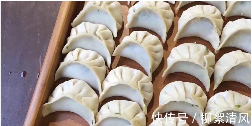 入秋后，遇见别错过的菜，包饺子吃太香了，连续吃也吃不够！