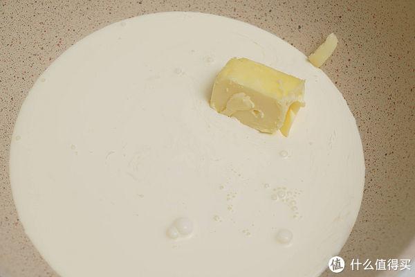 黄馅|老纪烘焙工坊 篇三十:中秋节它来了!今年教你奶黄流心月饼,好吃的不行,而且非常简单,有手就行