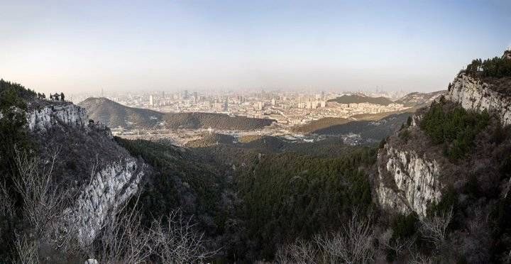 泉城|济南市区最高山佛慧山，千米画廊尽览泉城风光