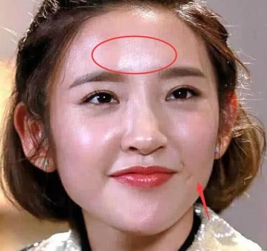 满面|青春期女生总是“油光满面”教你3小绝招,轻松告别“大油田”