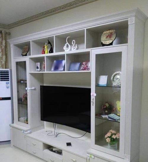 电视背景墙|新房入住我就想哭,当初脑子锈到了,客厅装修留下16件装修遗憾事