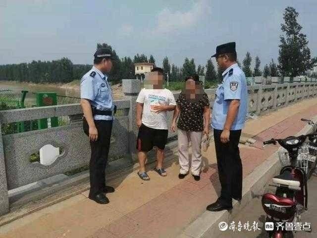 安全意识|熊孩子下河游泳不听劝，幸好民警及时劝阻