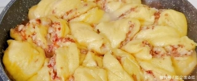 玉米面特好吃的做法,活了30几年第一次做,出锅全家人都抢着吃